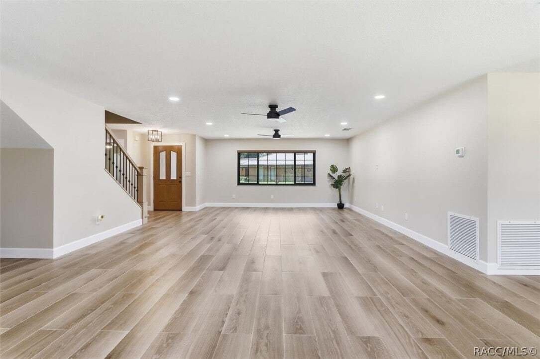 House in Inverness, Florida, United States 5 - 18426974