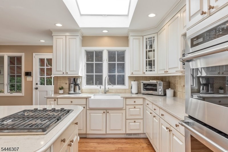 House in Westfield, New Jersey, United States 3 - 18482638