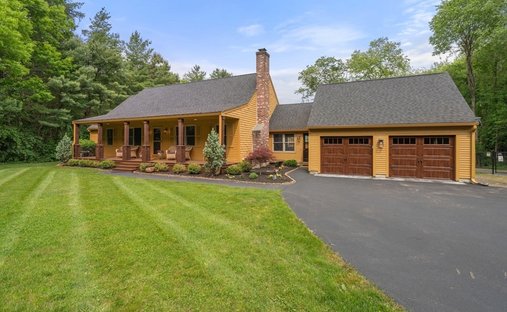 House in Lakeville, Massachusetts, United States 1