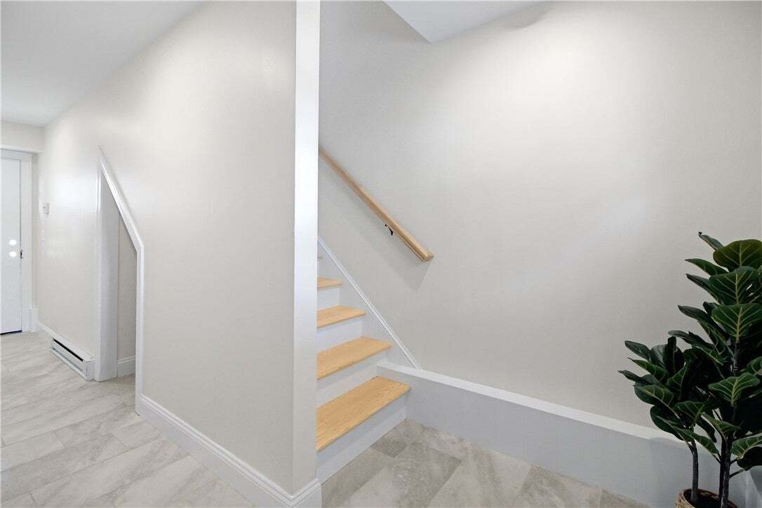 Condo in Warren, Rhode Island, United States 3 - 18482729