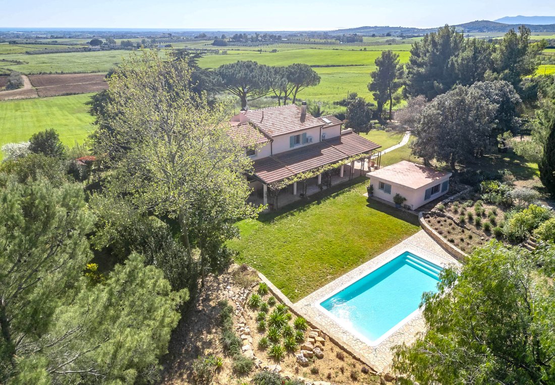 Villa in Capalbio, Tuscany, Italy 1 - 18482759