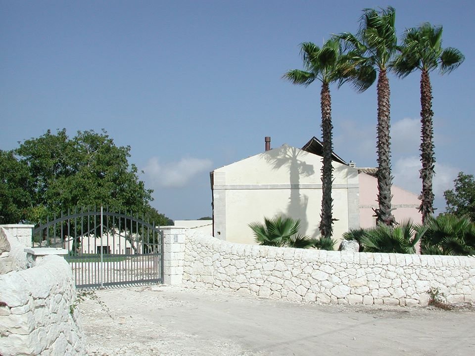Villa in Noto, Sicily, Italy 3 - 18473428