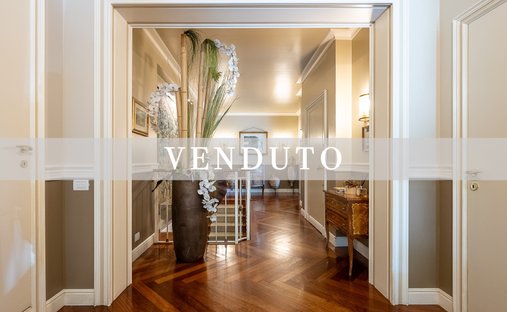 Villa in Center, Turin, Piedmont 1