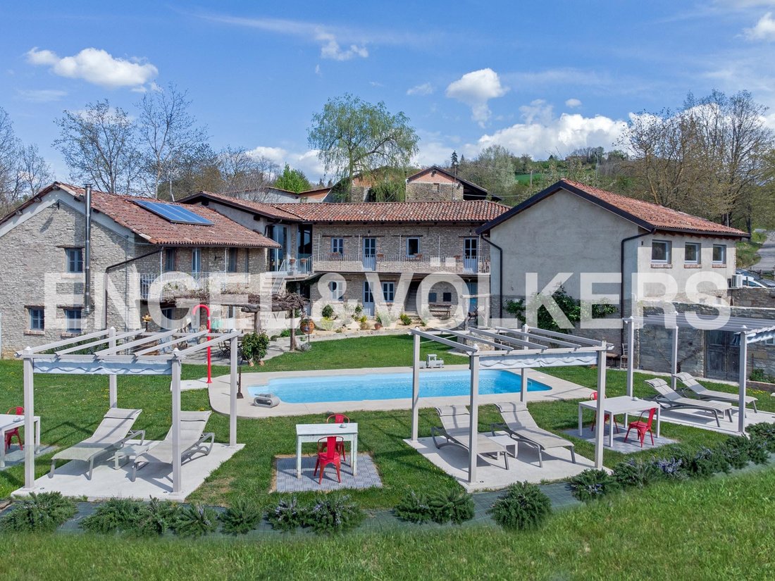 Villa in Bossolasco, Piedmont, Italy 1 - 18482869