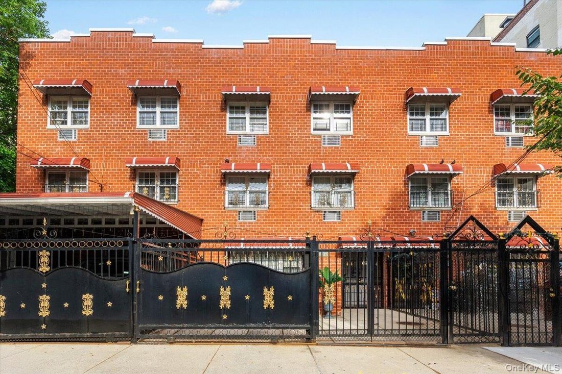 House in New York, New York, United States 1 - 18485523