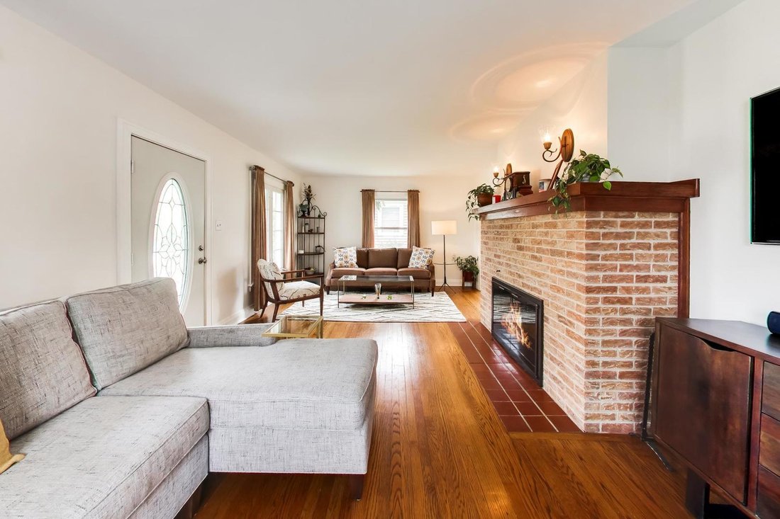 House in Elmhurst, Illinois, United States 5 - 18486018
