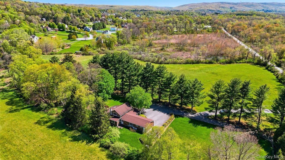 House in Beekman, New York, United States 5 - 17989316