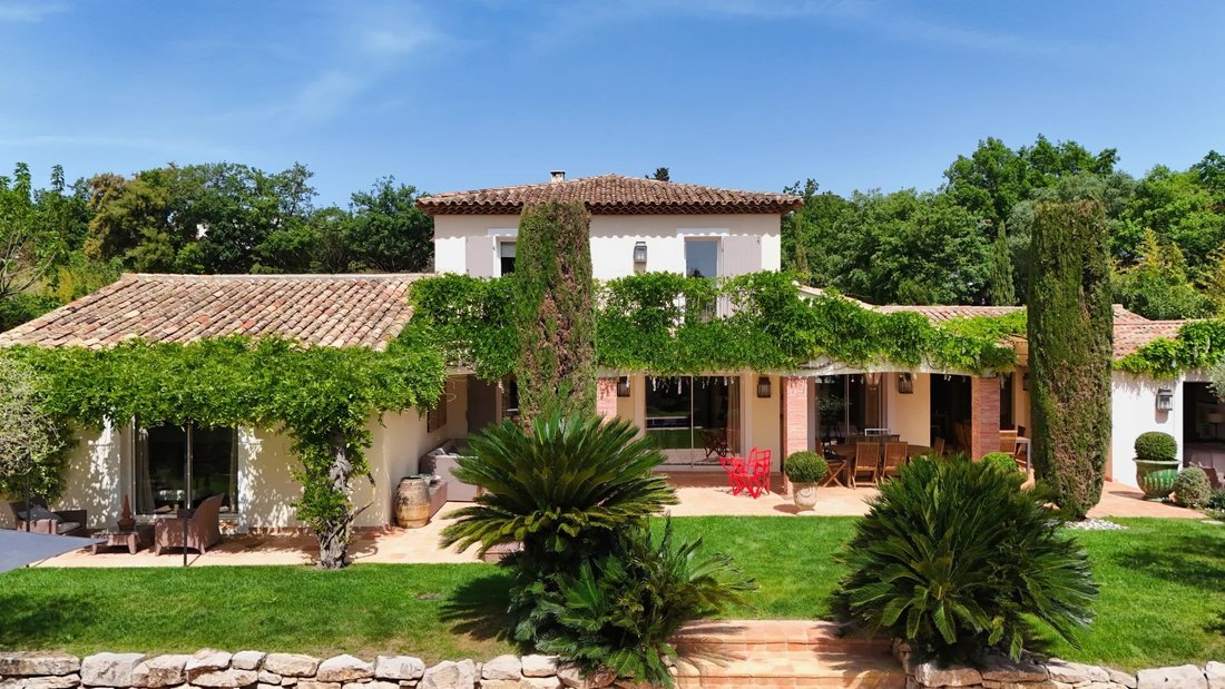 Villa in Grimaud, Provence-Alpes-Côte d'Azur, France 3 - 15591244