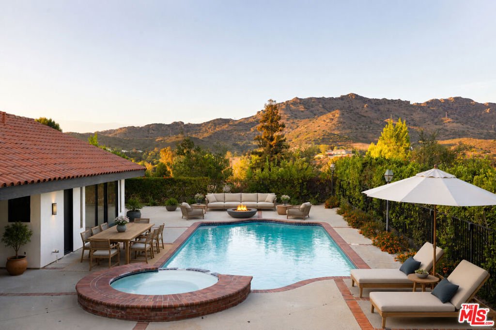 House in Thousand Oaks, California, United States 2 - 18485336