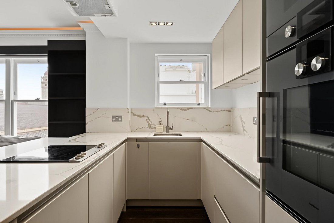 Apartment in South Kensington, Kensington And Chelsea, England 3 - 18486846