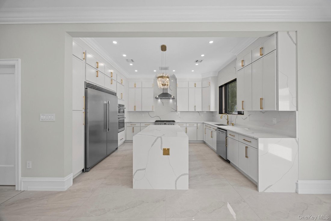 House in New York, New York, United States 5 - 18485533