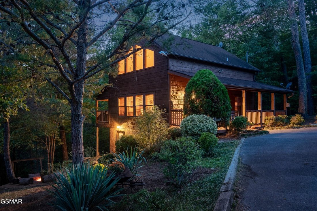 House in Sevierville, Tennessee, United States 1 - 18486522