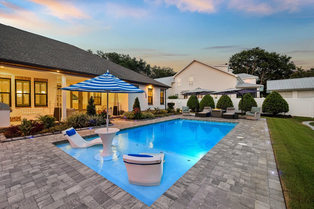 House in Destin, Florida, United States 3 - 18484157