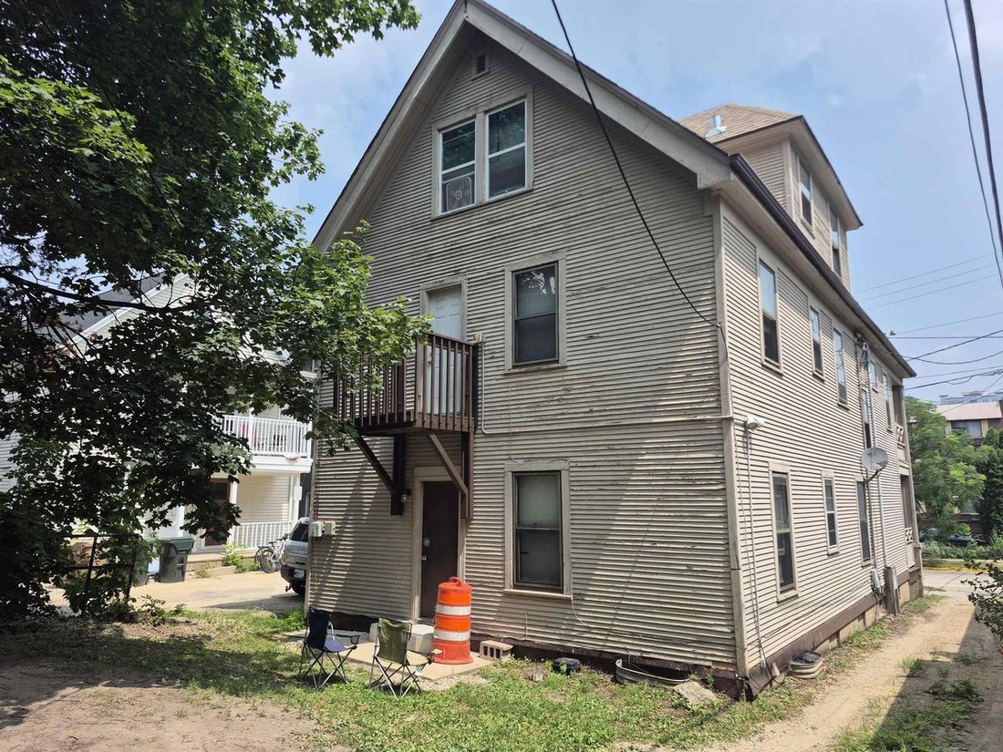 Madison, Wisconsin, United States 3 - 18483079