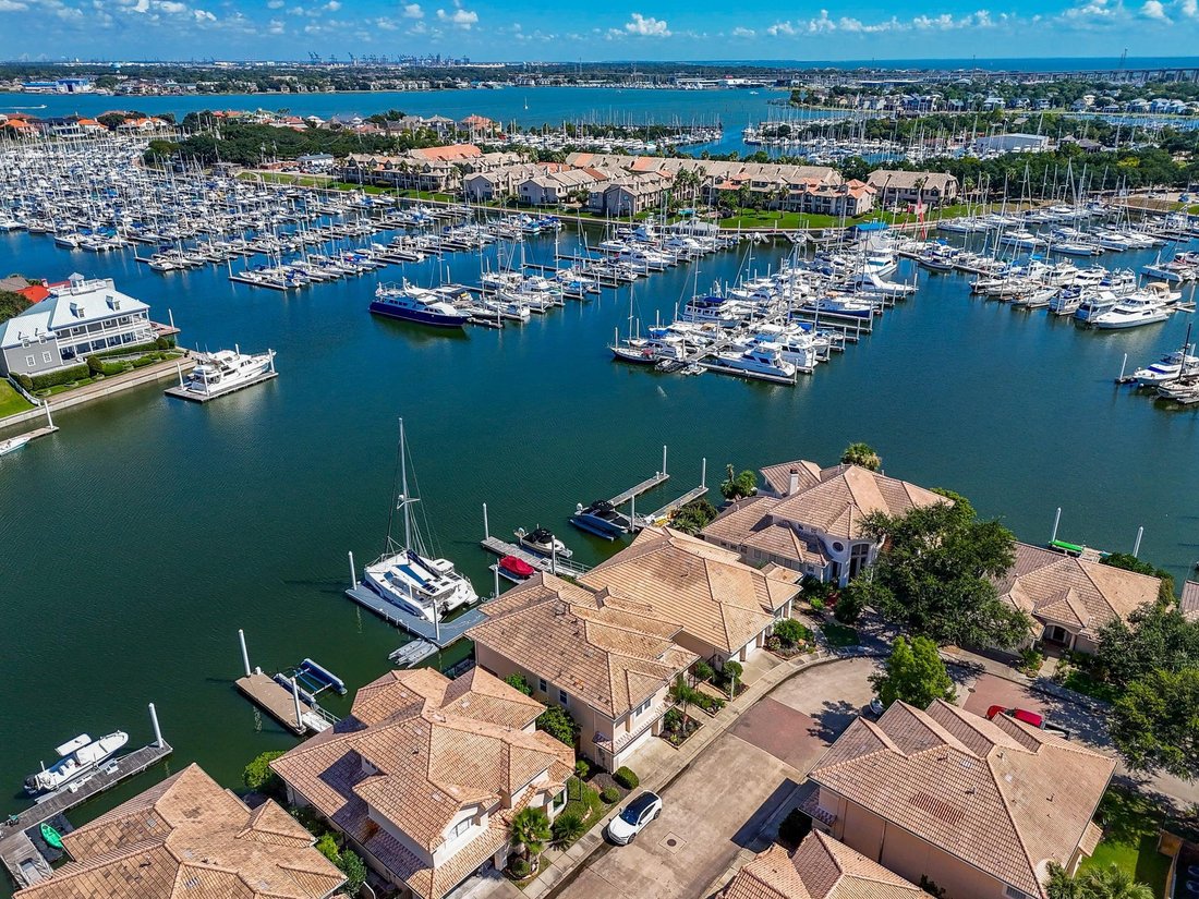 House in Kemah, Texas, United States 2 - 18486296