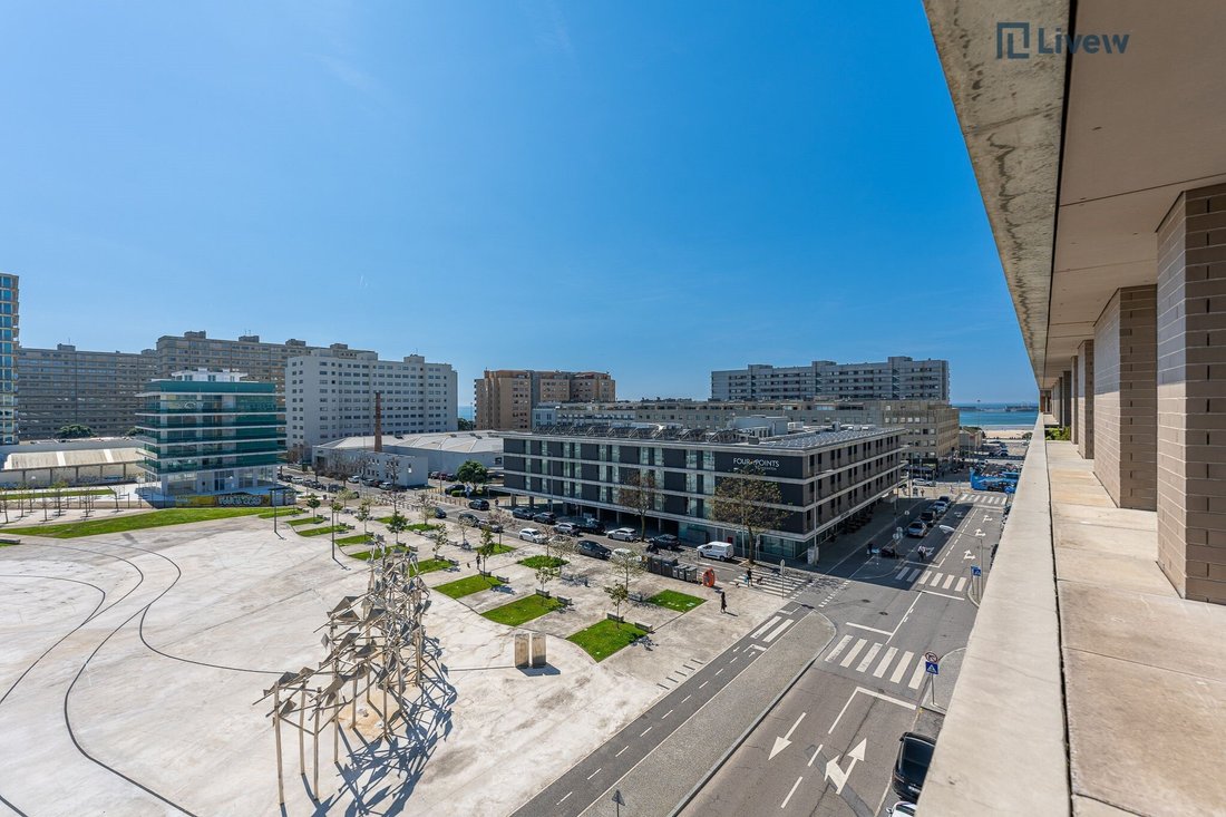Apartment in Matosinhos e Leca da Palmeira, Porto District, Portugal 2 - 18486966