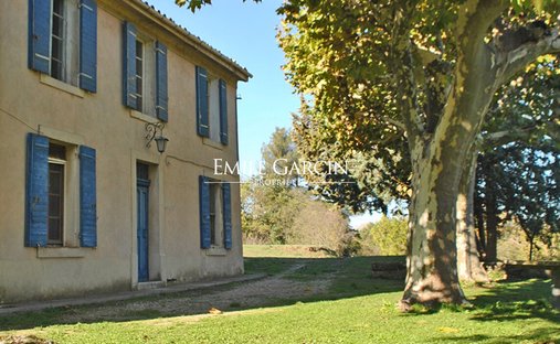Villa in Granettes-Jauberte-Sainte Anne, Aix-en-Provence, France 1