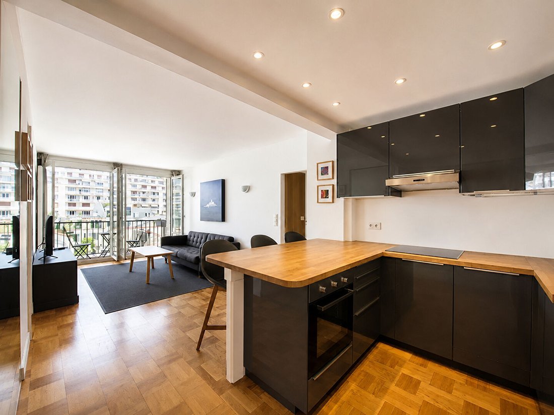 Apartment in Auteuil Sud, Paris 16e Arrondissement, Paris 2 - 18487005