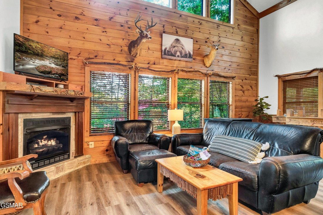House in Sevierville, Tennessee, United States 5 - 18486522
