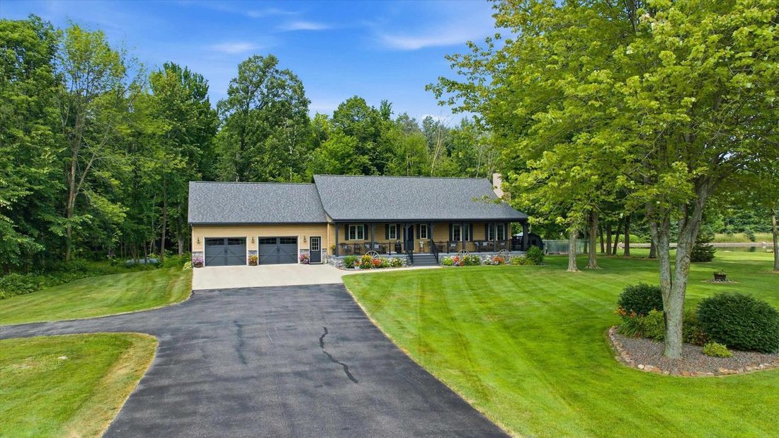House in Auburndale, Wisconsin, United States 2 - 18483082
