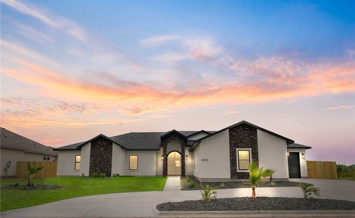 House in Corpus Christi, Texas, United States 1
