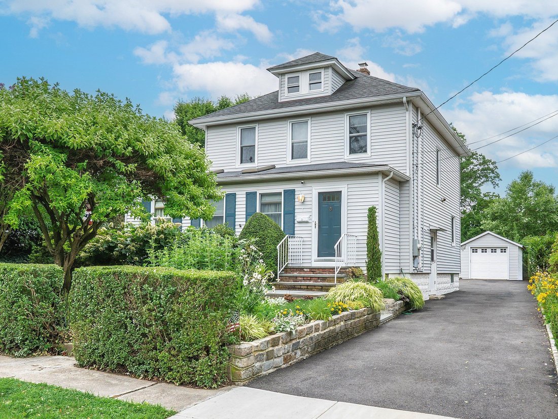 House in Glen Cove, New York, United States 1 - 18402555