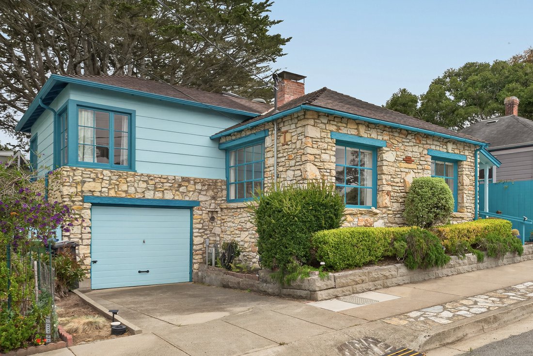 House in Pacific Grove, California, United States 1 - 18484017