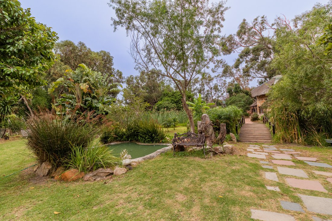 House in Sunnydale, San Michel, Cape Town 1 - 18484483