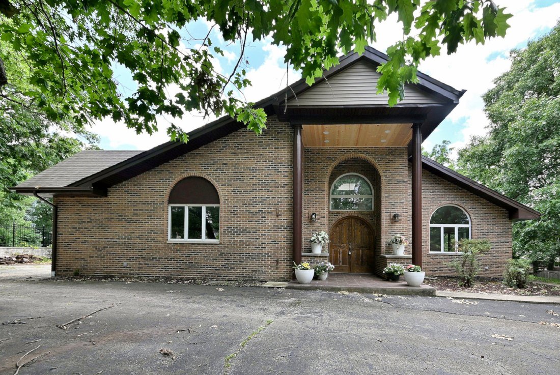 House in Palos Hills, Illinois, United States 2 - 18486012