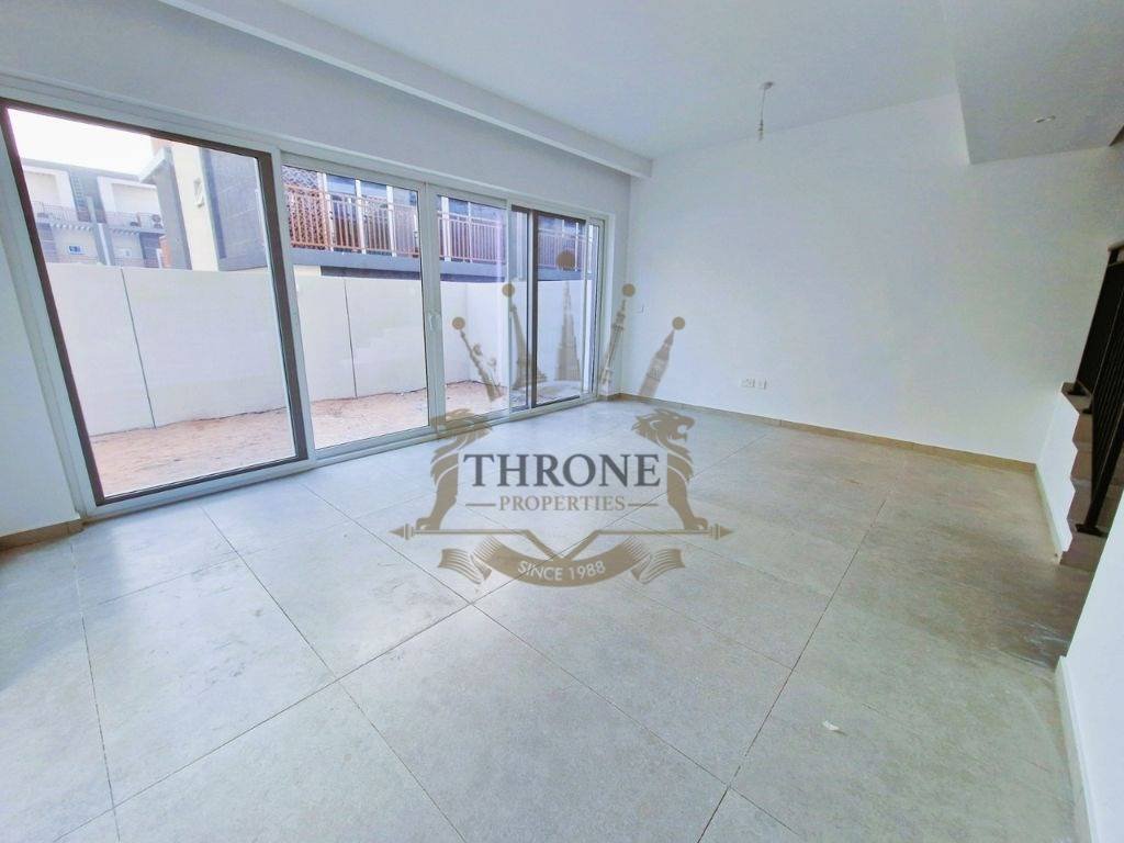 Townhouse in Damac Hills 2, Dubai, United Arab Emirates 5 - 18482966