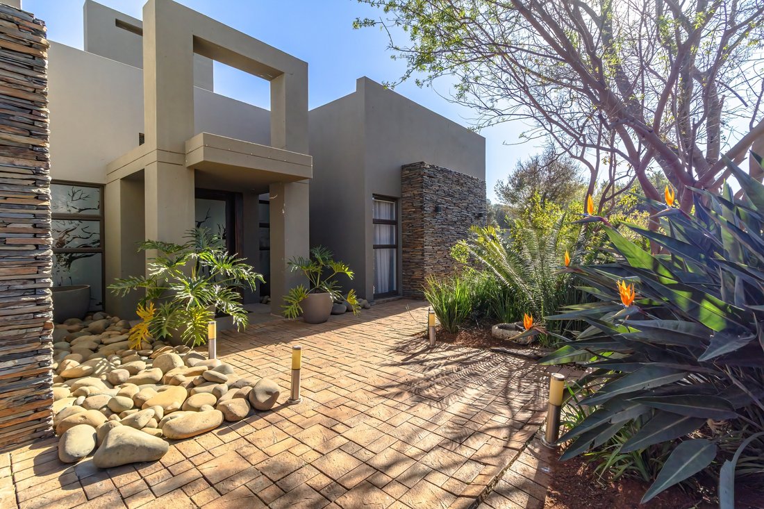 House in Serengeti Golf and Wildlife Estate, Gauteng, South Africa 1 - 18484485