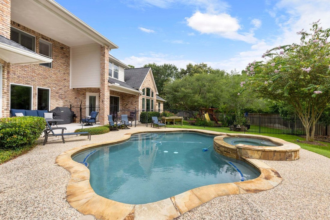 House in The Woodlands, Texas, United States 5 - 18484823