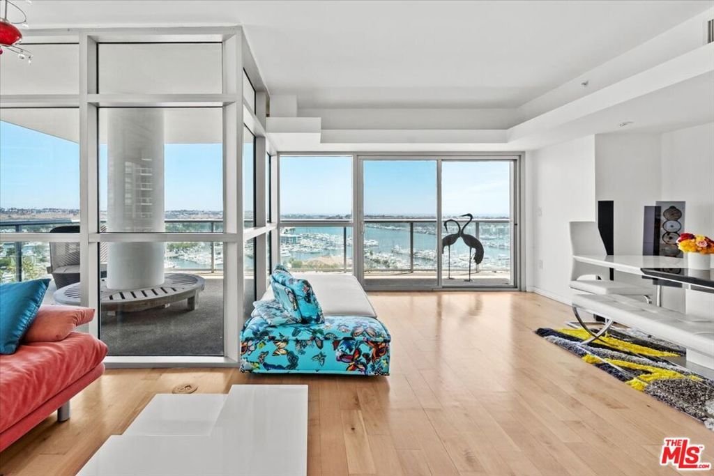 Condo in Marina del Rey, California, United States 2 - 18485328
