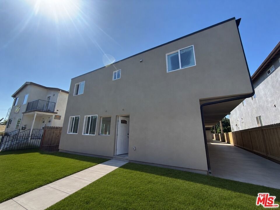 Los Angeles, California, United States 1 - 18485325