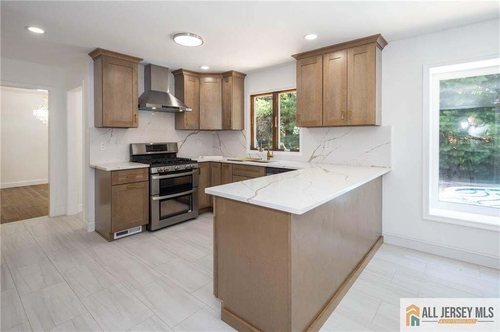 House in Metuchen, New Jersey, United States 4 - 18485012