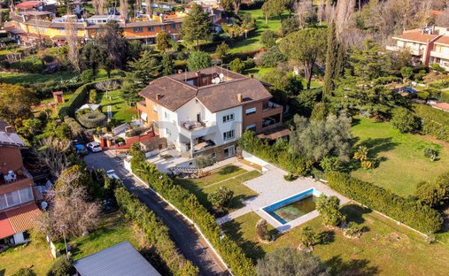 Villa in Infernetto - Casal Palocco - Axa, Rom, Latium 1