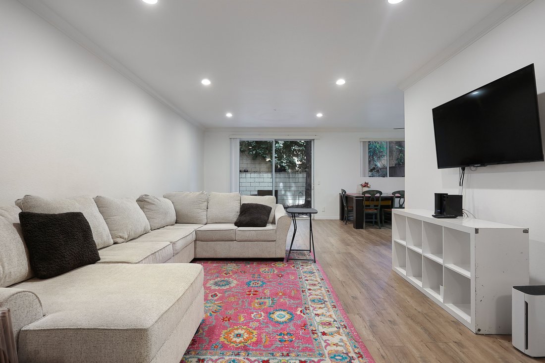 Condo in Los Angeles, California, United States 4 - 18487779