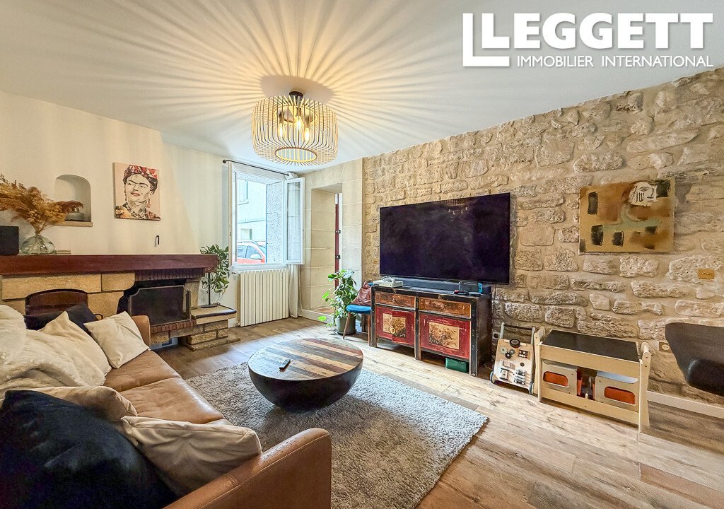 House in Villejuif, Ile-de-France, France 1 - 17760328
