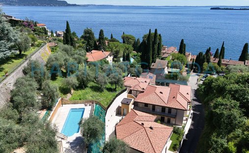 Apartment in Gardone Riviera, Lombardy, Italy 1