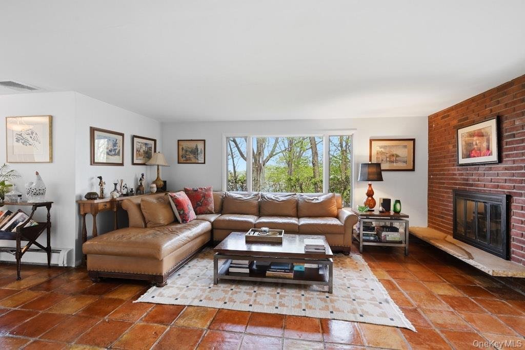 House in Centerport, New York, United States 5 - 18485511