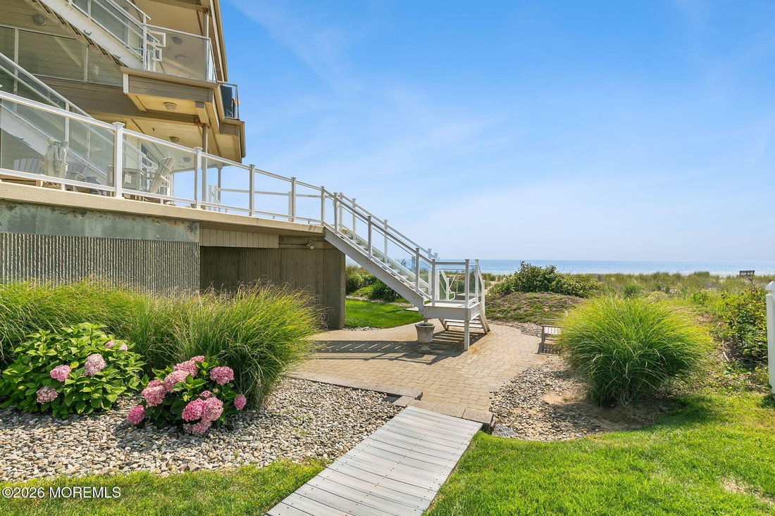 Condo in Long Branch, New Jersey, United States 5 - 18485232