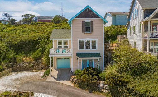 House in Lincoln City, Oregon, United States 1
