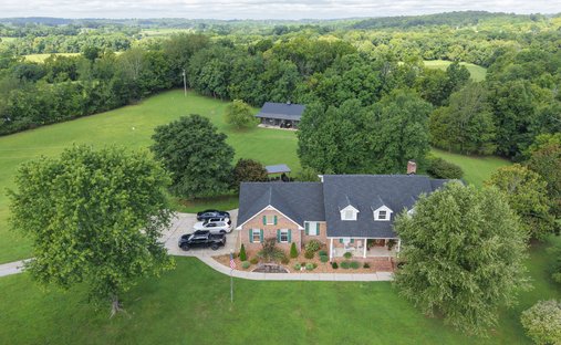 House in Hartsville, Tennessee, United States 1