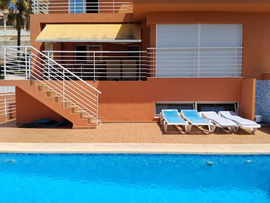 Villa in Calp / Calpe, Valencian Community, Spain 2 - 18485338
