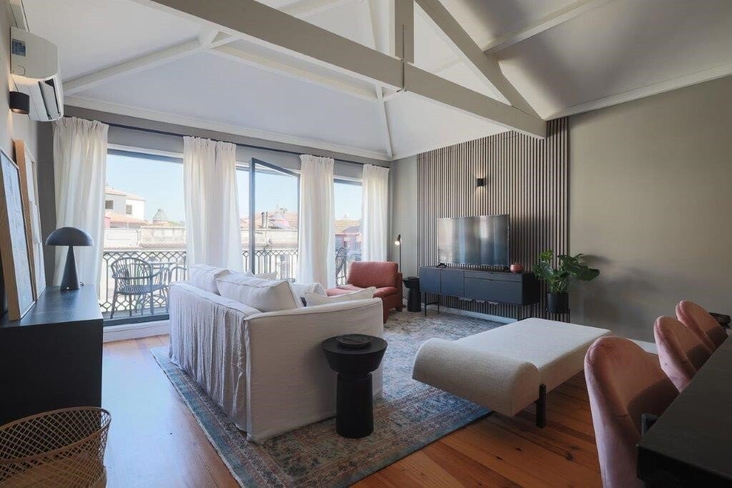 Apartment in Cedofeita, Santo Ildefonso, Se, Miragaia, Sao Nicolau e Vitoria, Porto District, Portugal 3 - 18486976