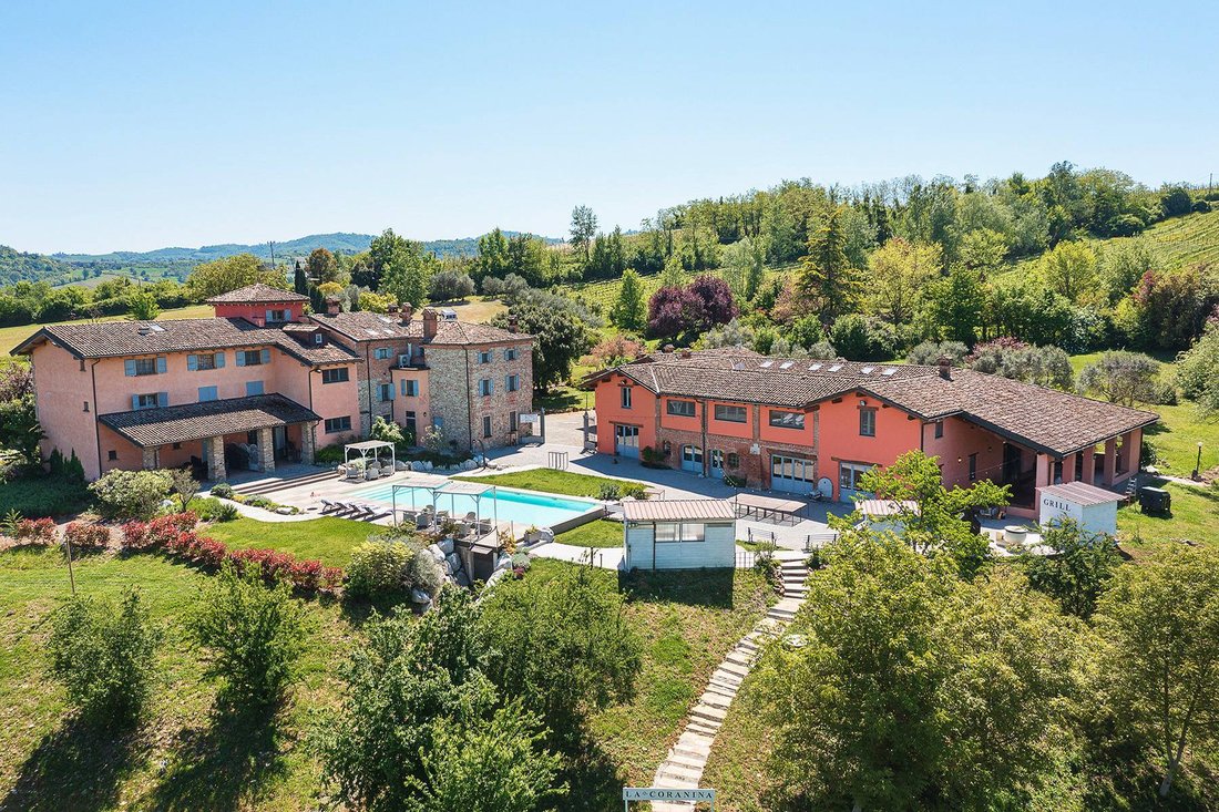 House in Borgonovo Val Tidone, Emilia-Romagna, Italy 1 - 17914714