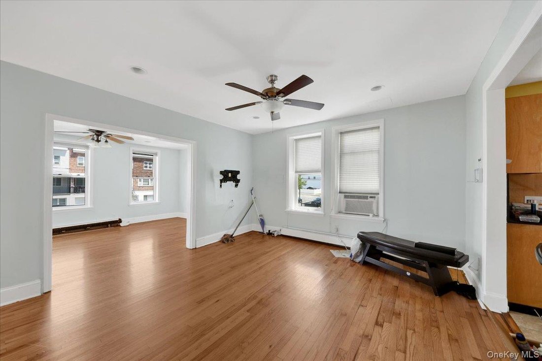House in New York, New York, United States 4 - 18484410