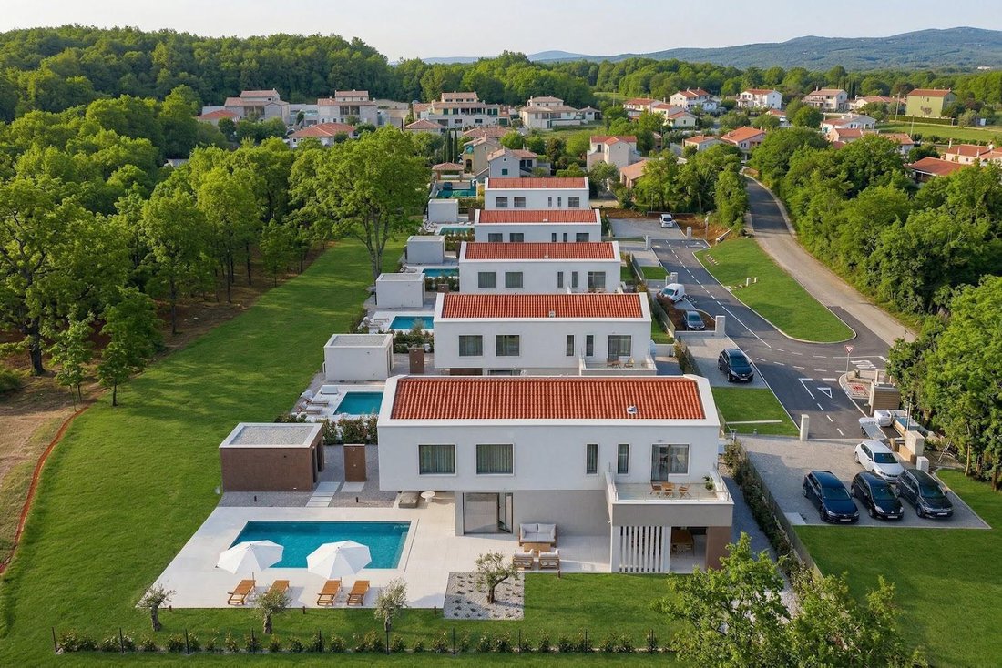 Villa in Labin, Istria County, Croatia 4 - 18485890