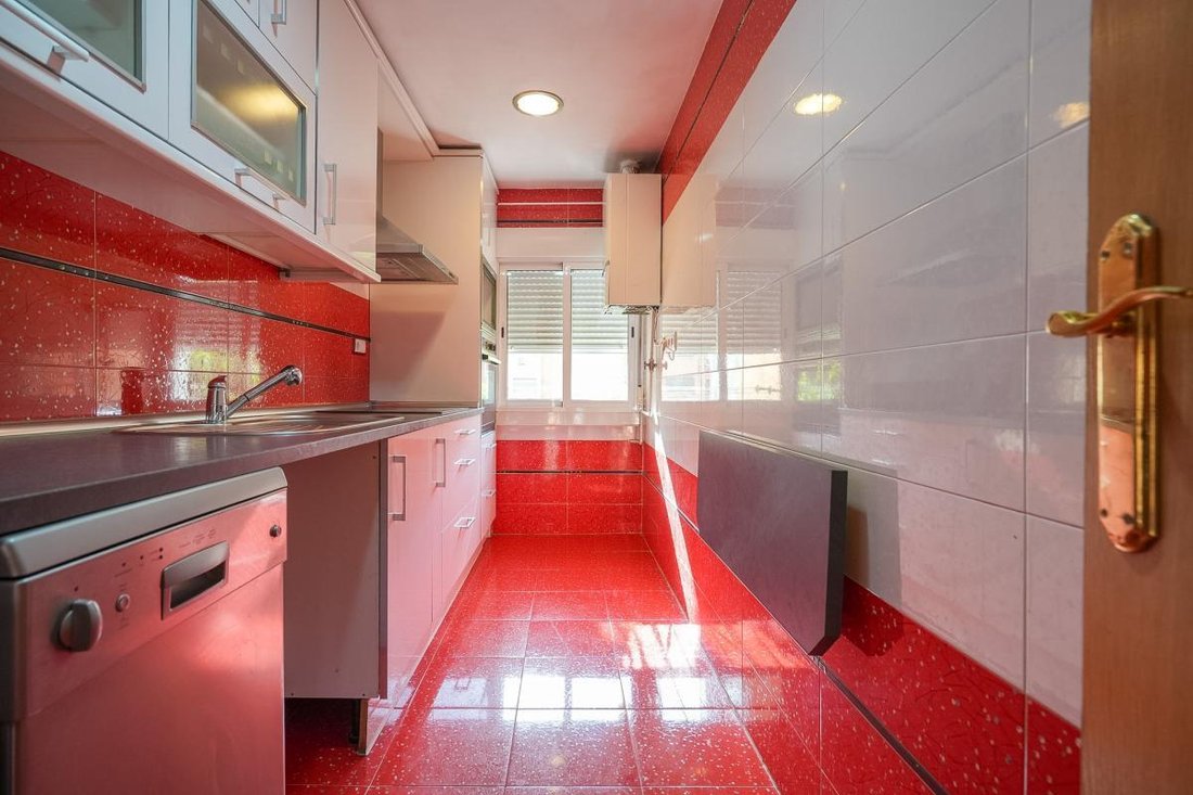 Apartment in Ciudad Lineal, Madrid, Spain 3 - 18485952