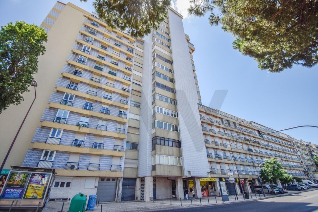 Apartment in Benfica, Lisbon, Portugal 2 - 18488149
